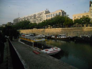 LA BALADE PARISIENNE